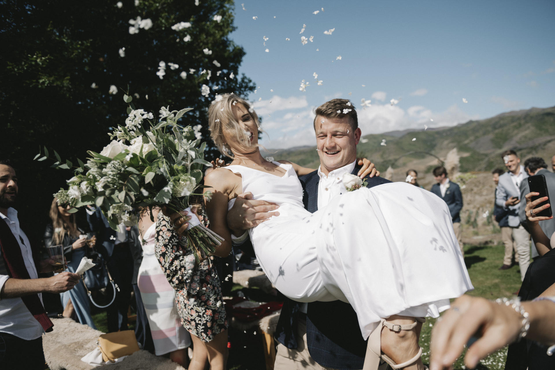 Why Your NZ Wedding Planner&rsquo;s Vendor Relationships Matter More Than You Think